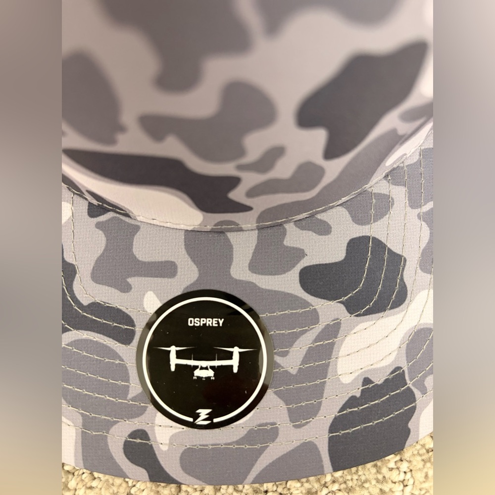 NWT OSPREY Gray Camo Five-Panel Snapback Hat - Picture 2 of 7